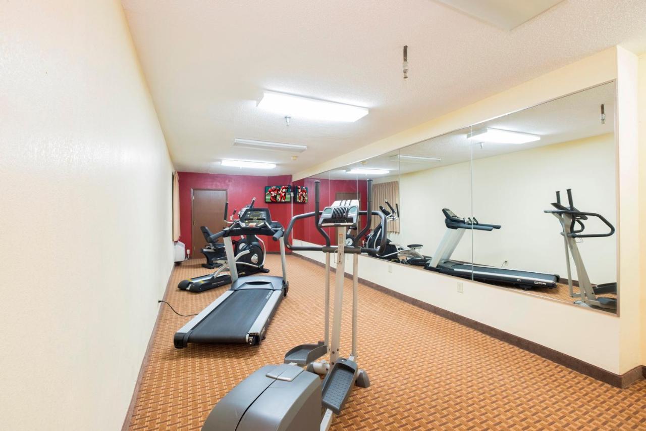 Red Roof Inn & Suites Cincinnati North-Mason Extérieur photo