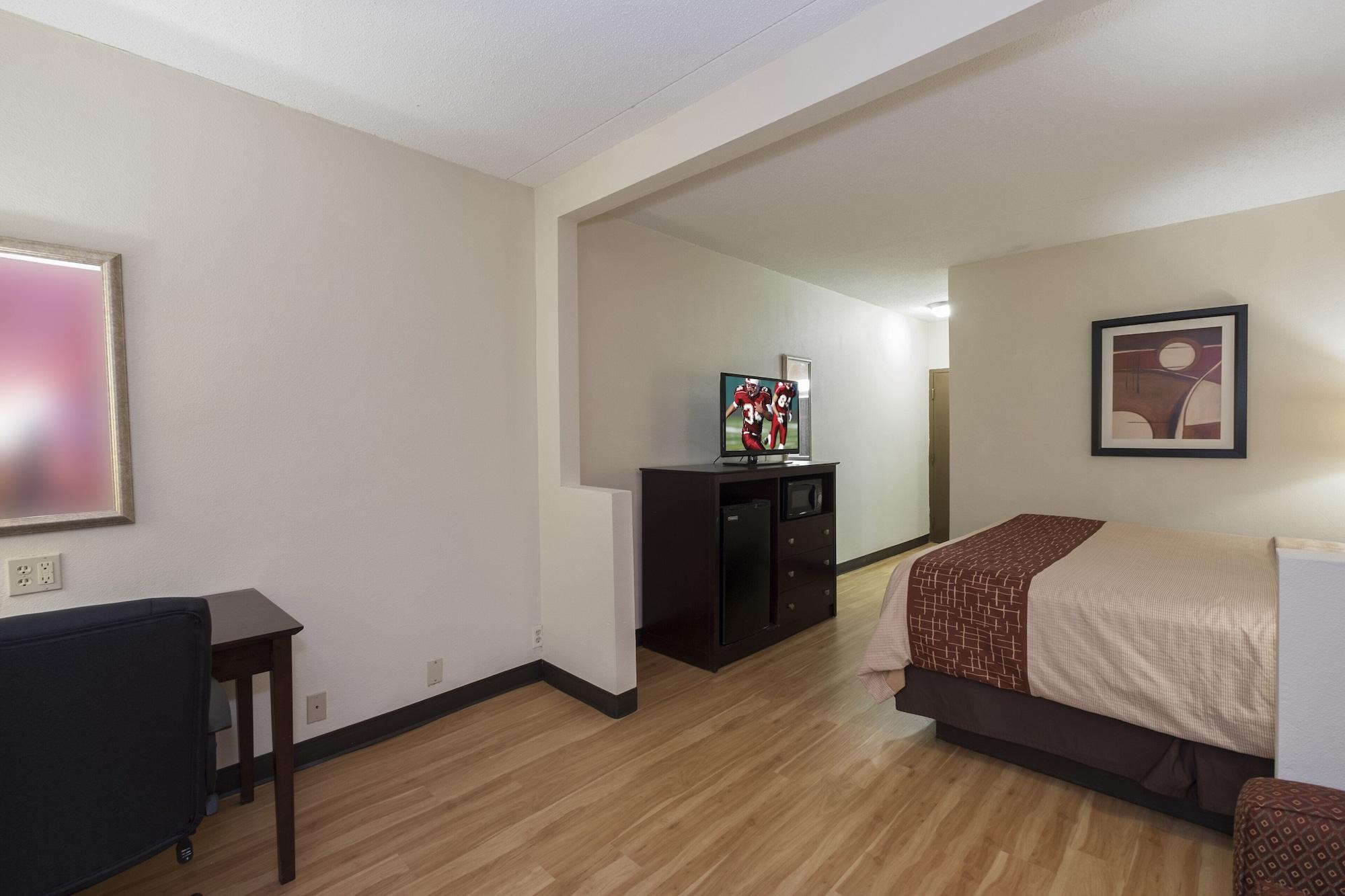 Red Roof Inn & Suites Cincinnati North-Mason Extérieur photo