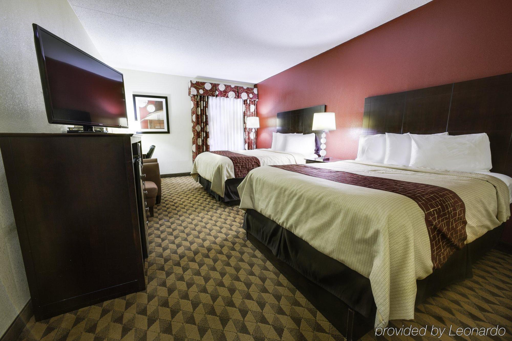Red Roof Inn & Suites Cincinnati North-Mason Extérieur photo