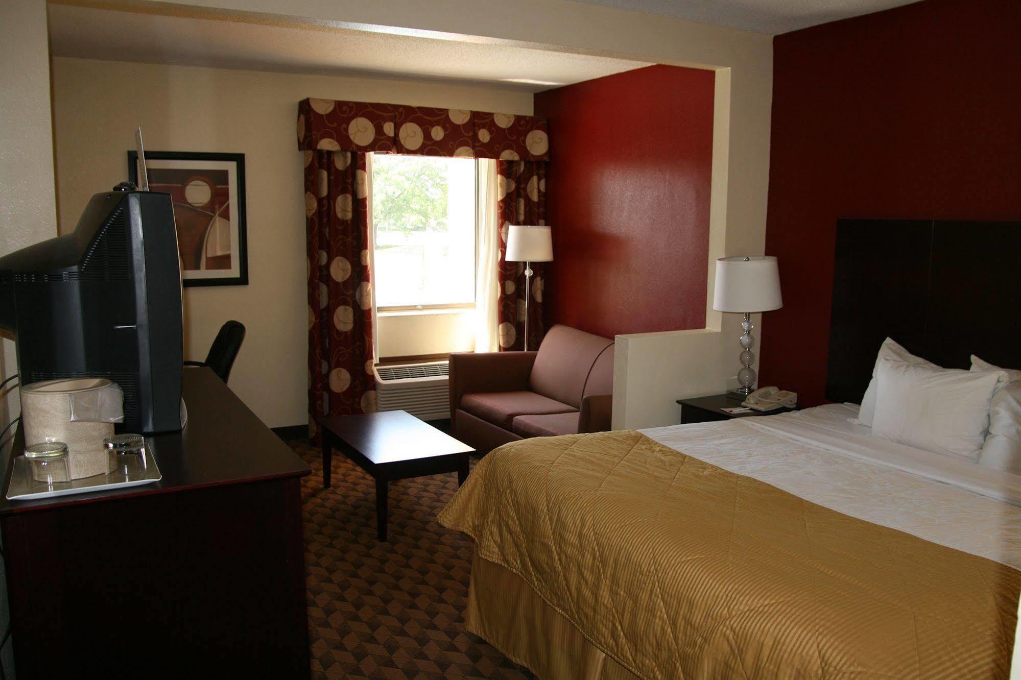 Red Roof Inn & Suites Cincinnati North-Mason Extérieur photo